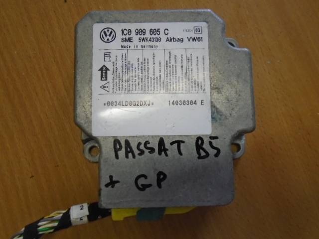 Блок AirBag к Volkswagen Passat 2003