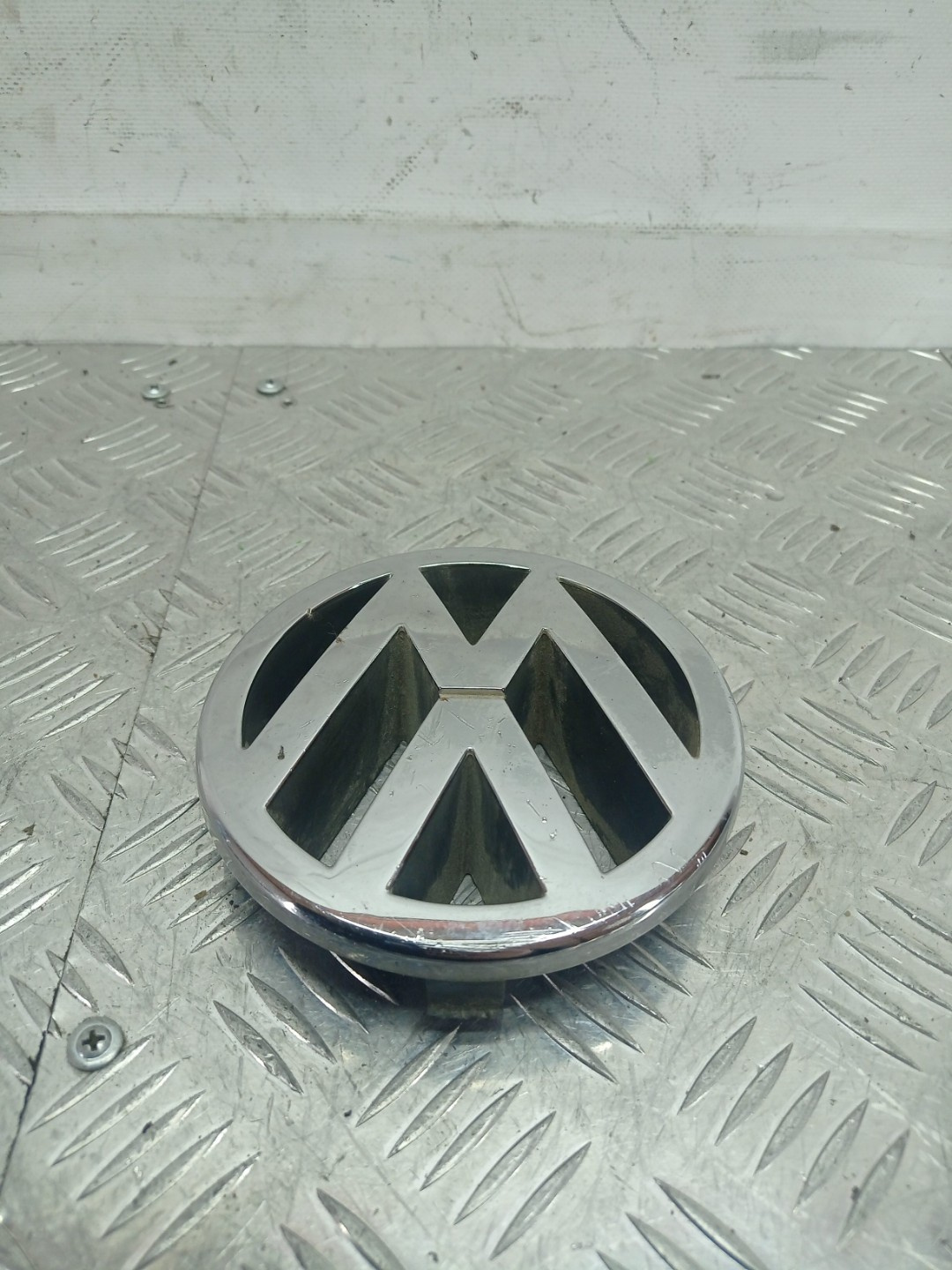 Эмблема к Volkswagen Polo 2004