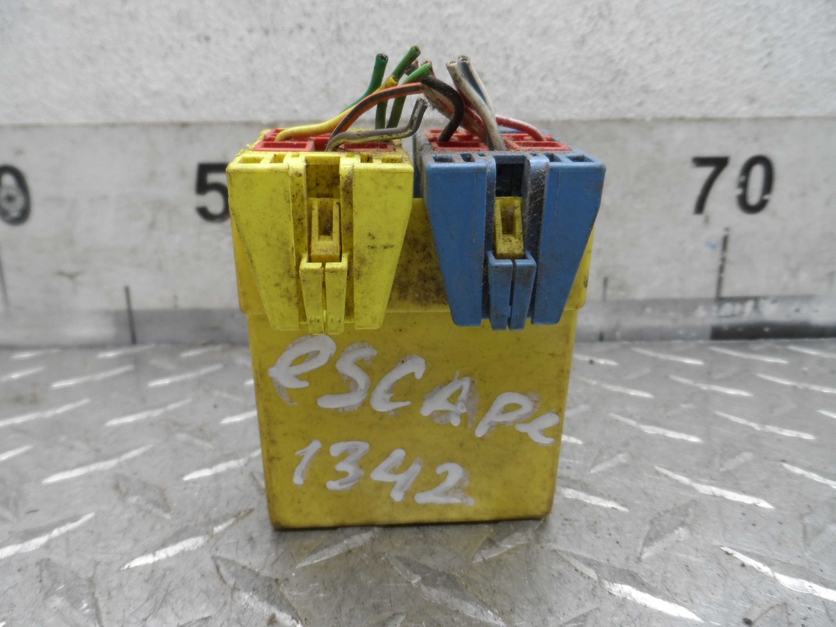 Реле к Ford Escape 2003