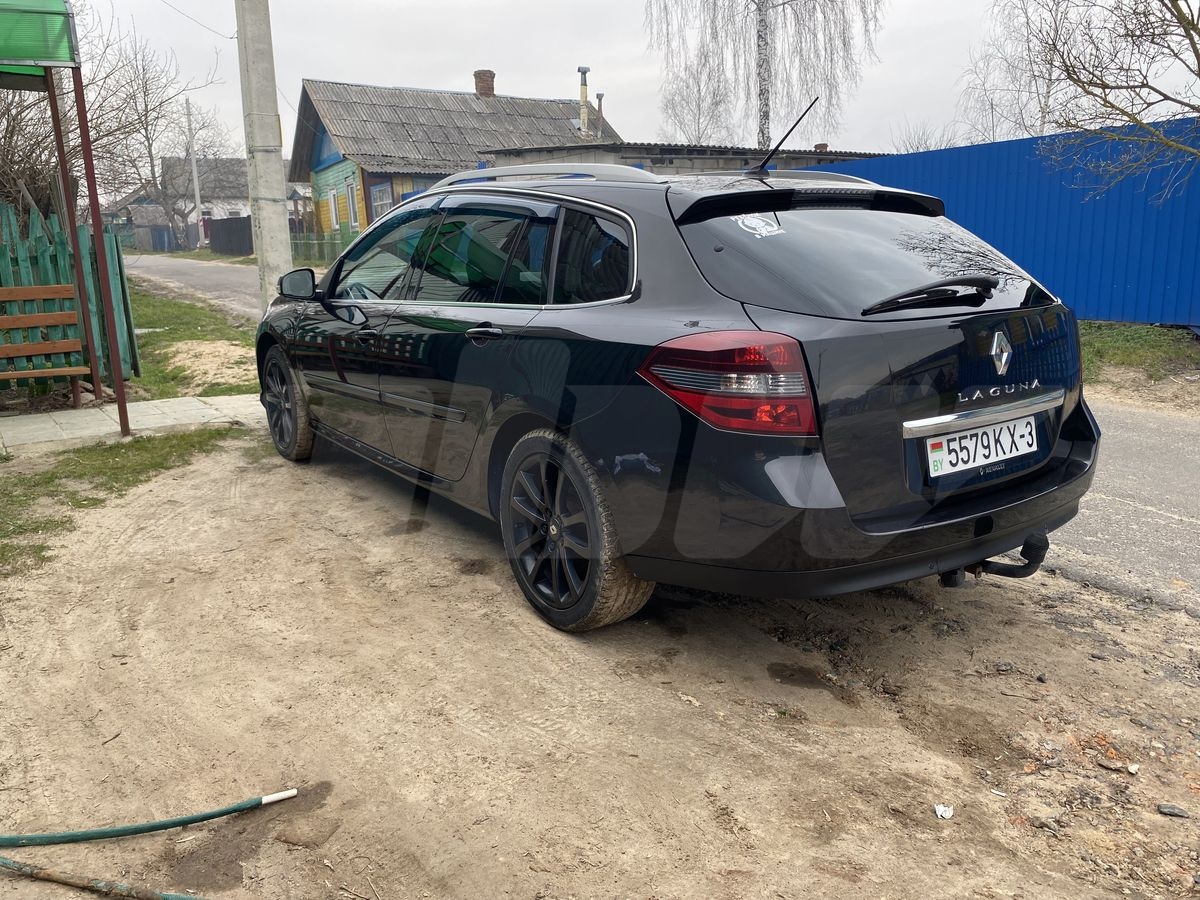 Renault Laguna III Рестайлинг, 2011