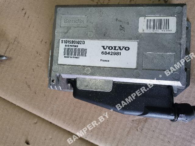 Блок управления двигателем к Volvo 740 1988