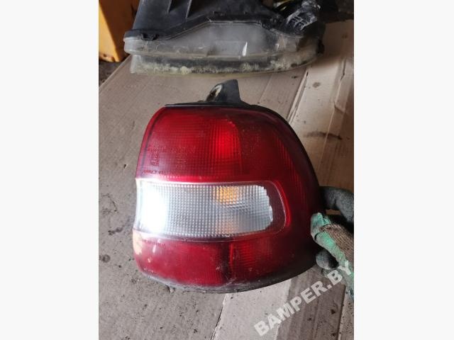 Фонарь задний правый к Suzuki Baleno 1999