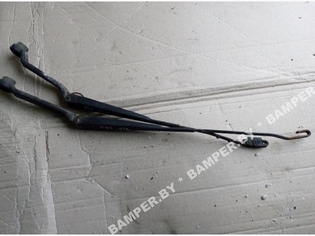 Щеткодержатель к Mazda 323 1993