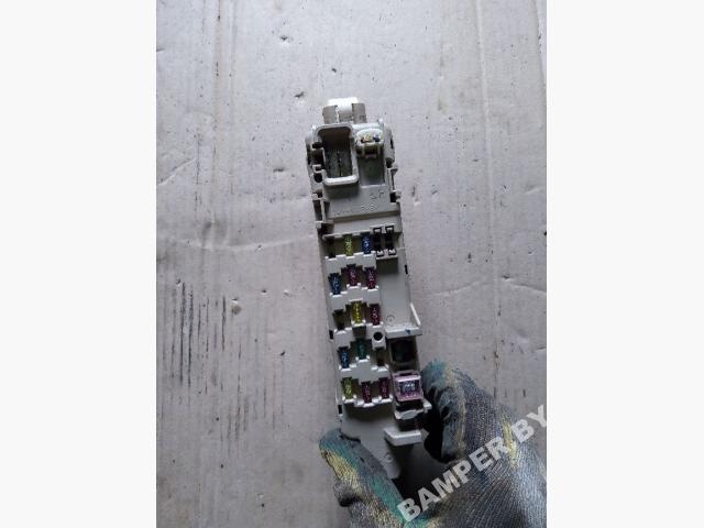 Блок предохранителей к Mazda 626 1998