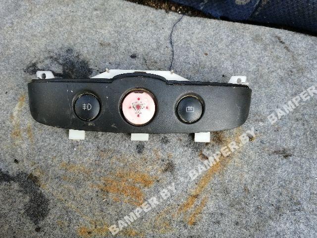 Кнопка противотуманных фар к Fiat Punto 2003