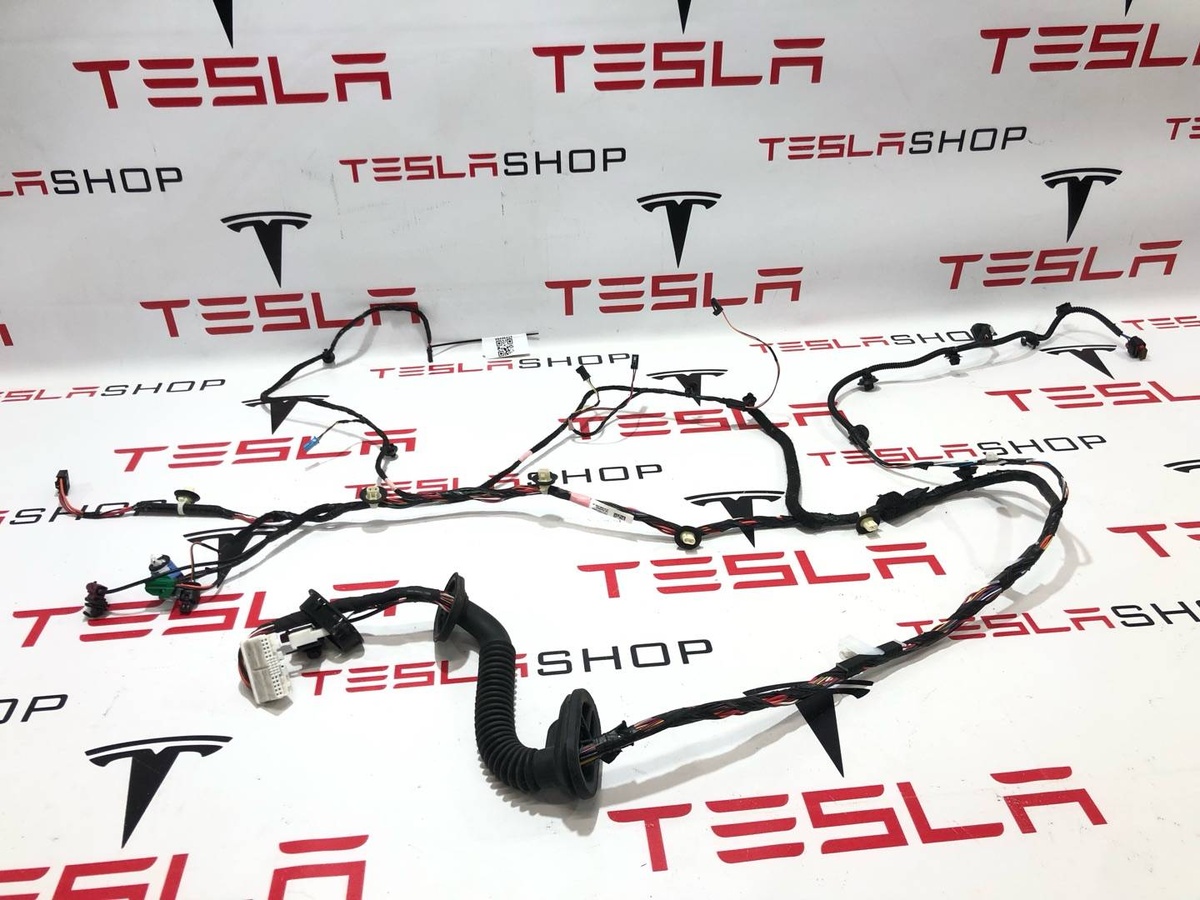 Проводка двери к Tesla Model 3 2019
