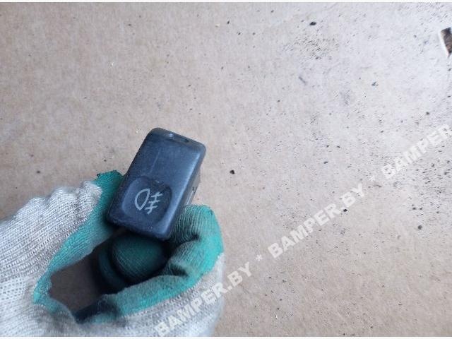 Кнопка противотуманных фар к Volkswagen Golf 1987
