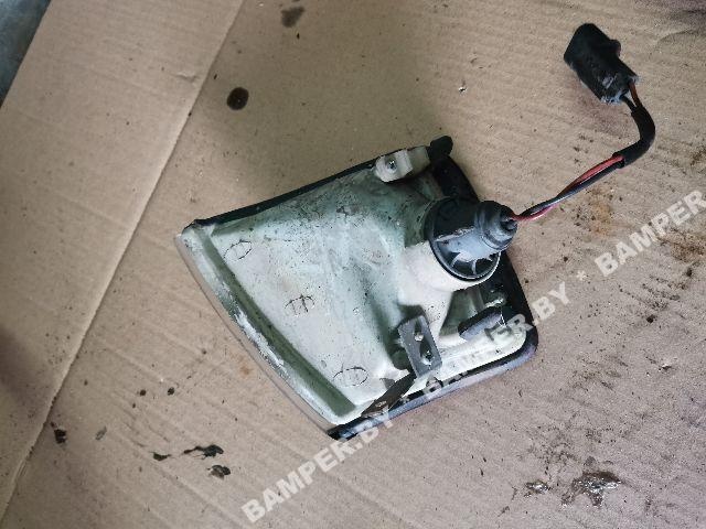 Поворотник левый к Hyundai Elantra 1992