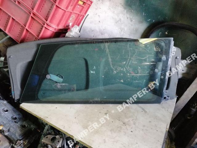 Стекло кузовное боковое правое  к Lancia Ypsilon 1996