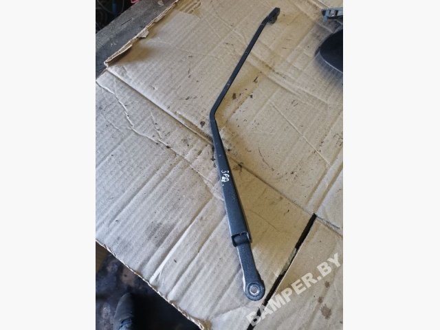 Щеткодержатель к Renault Megane 1998