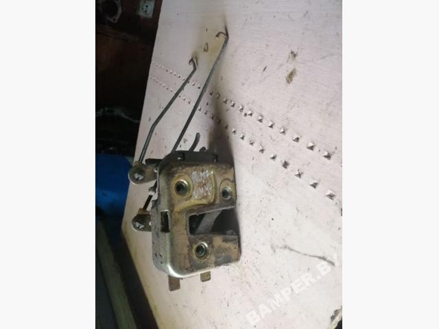 Замок двери передней левой к Volvo 440 1991
