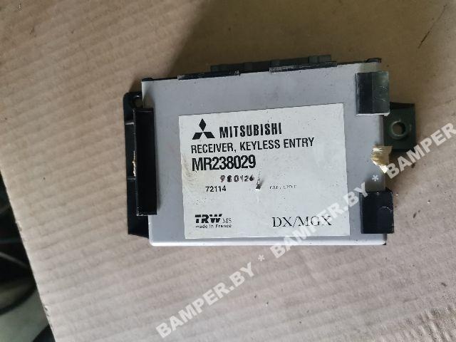 Блок комфорта к Mitsubishi Carisma 1998