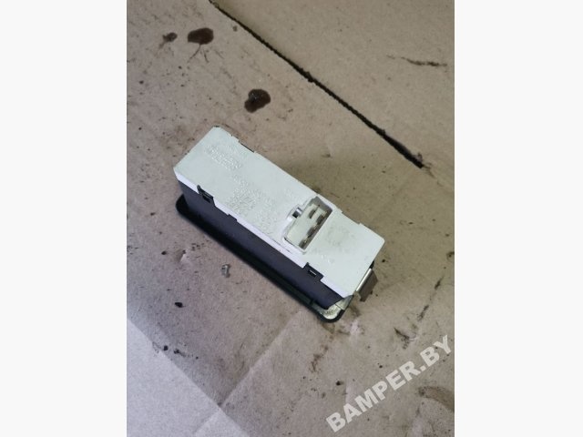 Часы к Mitsubishi Space Runner 1996