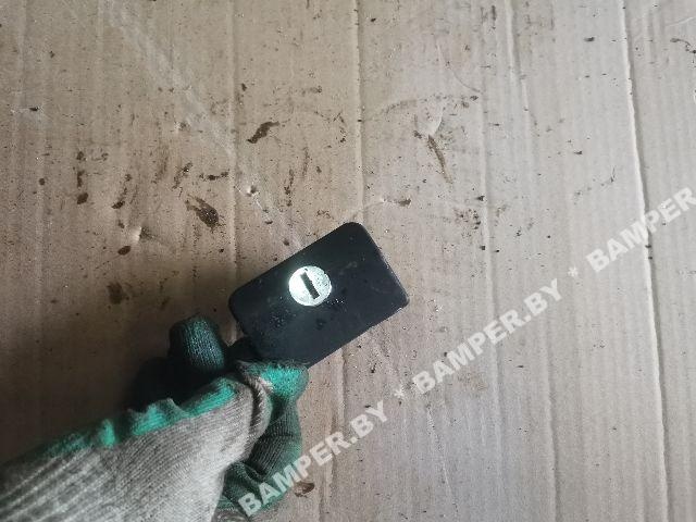 Ручка бардачка к Daewoo Nubira 2002