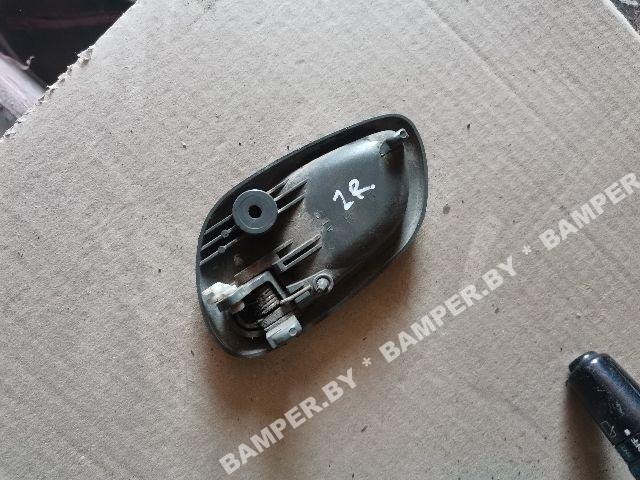 Ручка внутренняя задняя правая к Suzuki Baleno 1999