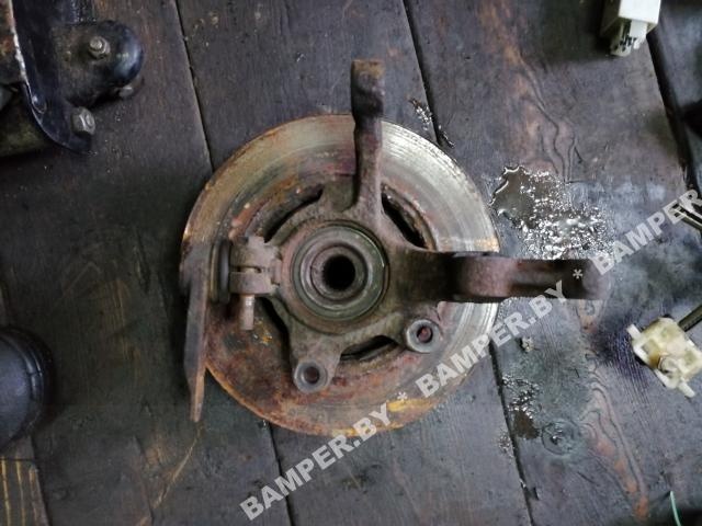 Ступица передняя левая к Renault 19 1993