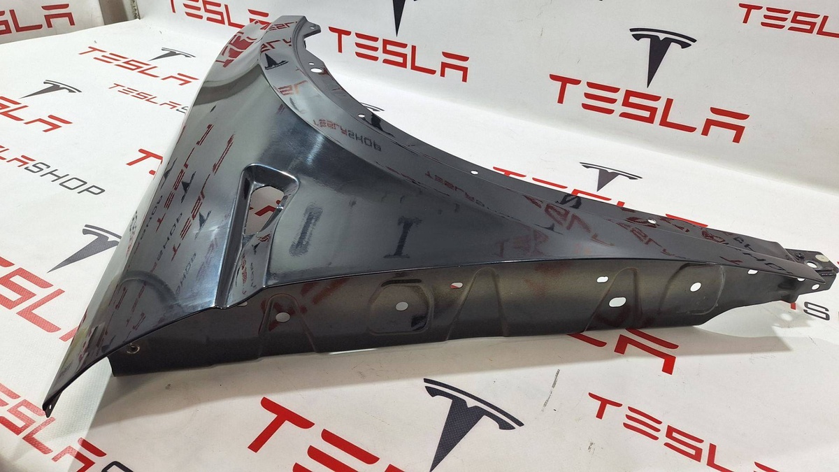 Крыло переднее правое к Tesla Model X 2018
