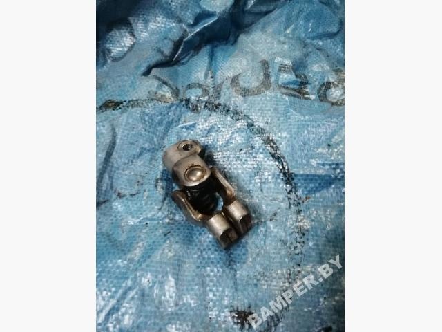 Рулевой карданчик к Mazda 121 1994