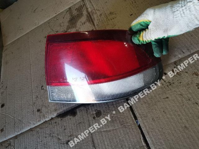 Фонарь задний правый к Mazda 626 1996