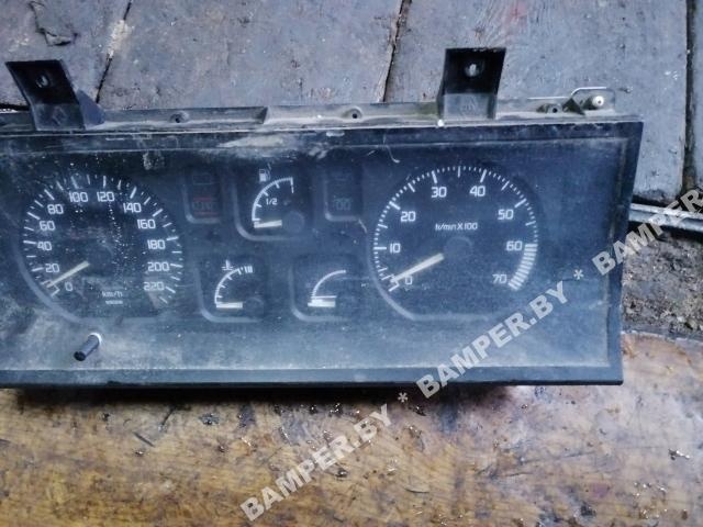 Щиток приборов (приборная панель) к Renault 19 1993