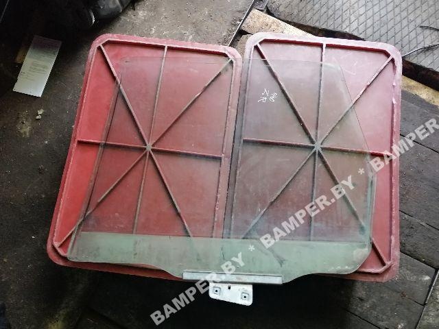 Стекло двери задней правой к Volvo 440 1991