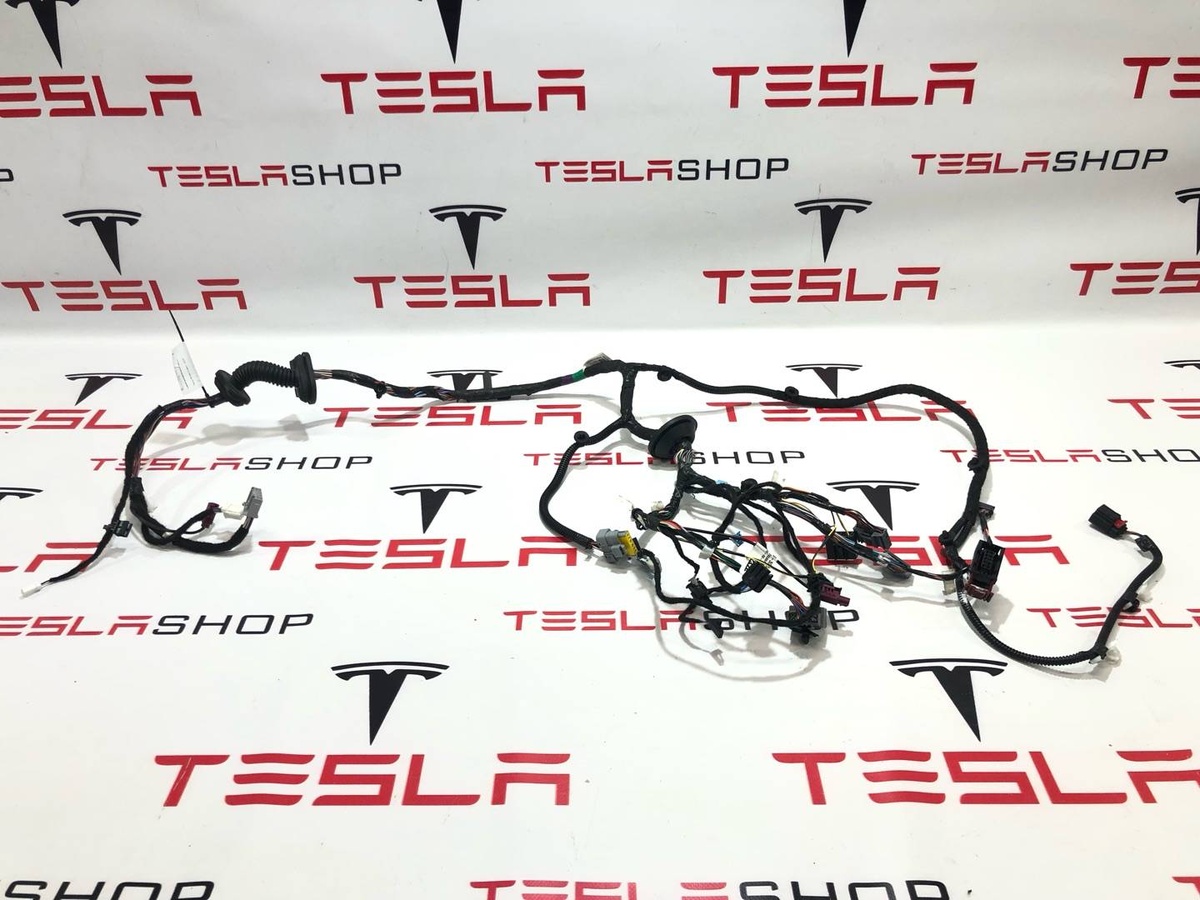 Проводка двери к Tesla Model S 2019