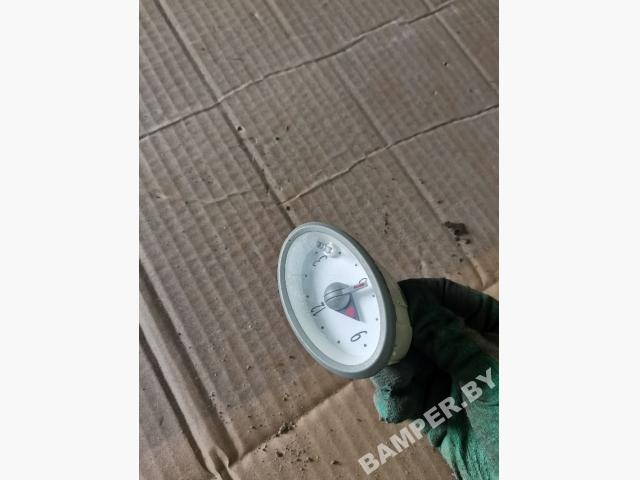 Часы к Ford KA 1999