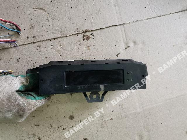 Часы к Renault Twingo 1997
