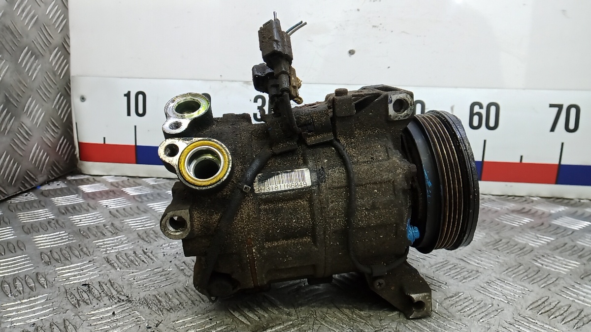 Компрессор кондиционера к Volvo V70 2009
