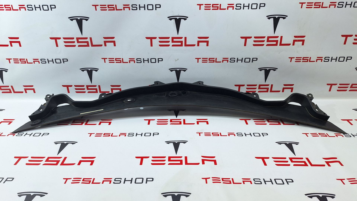 Дождевик к Tesla Model X 2018