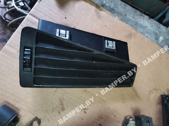 Дефлектор обдува салона к Lancia Delta 1997