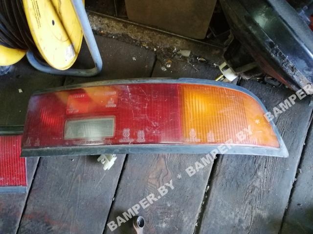 Фонарь задний правый к Mazda 323 1991
