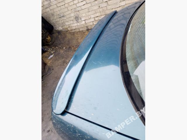 Спойлер к Nissan Primera 1995