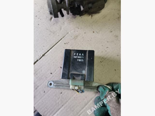 Реле (прочие) к Mazda 626 1990