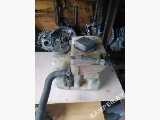 Бачок омывателя к Volvo 460 1995