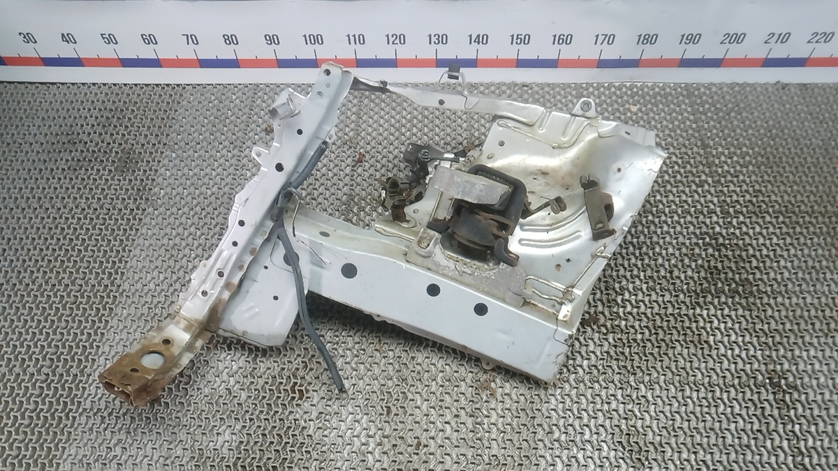 Лонжерон правый к Toyota RAV 4 2008
