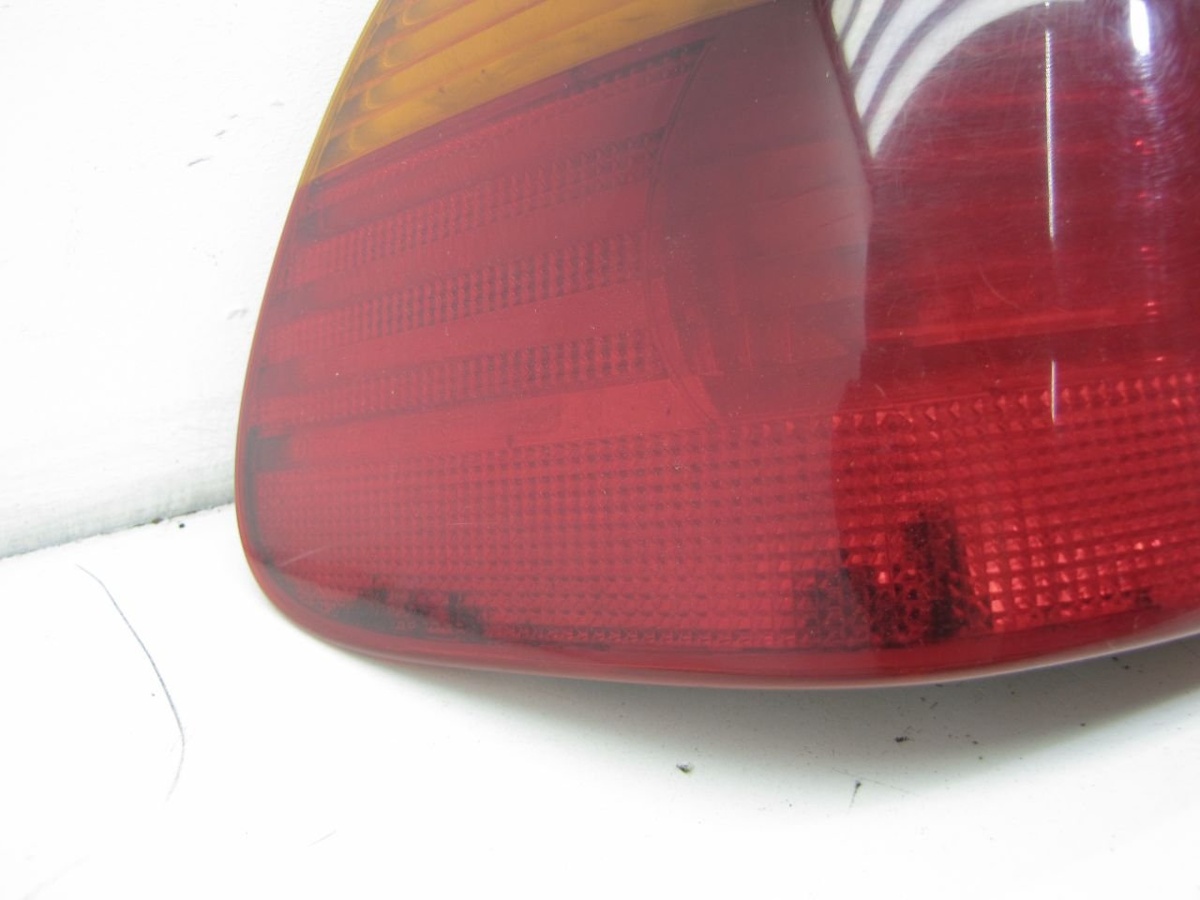 Фонарь задний (комплект) к BMW 3 series 2003