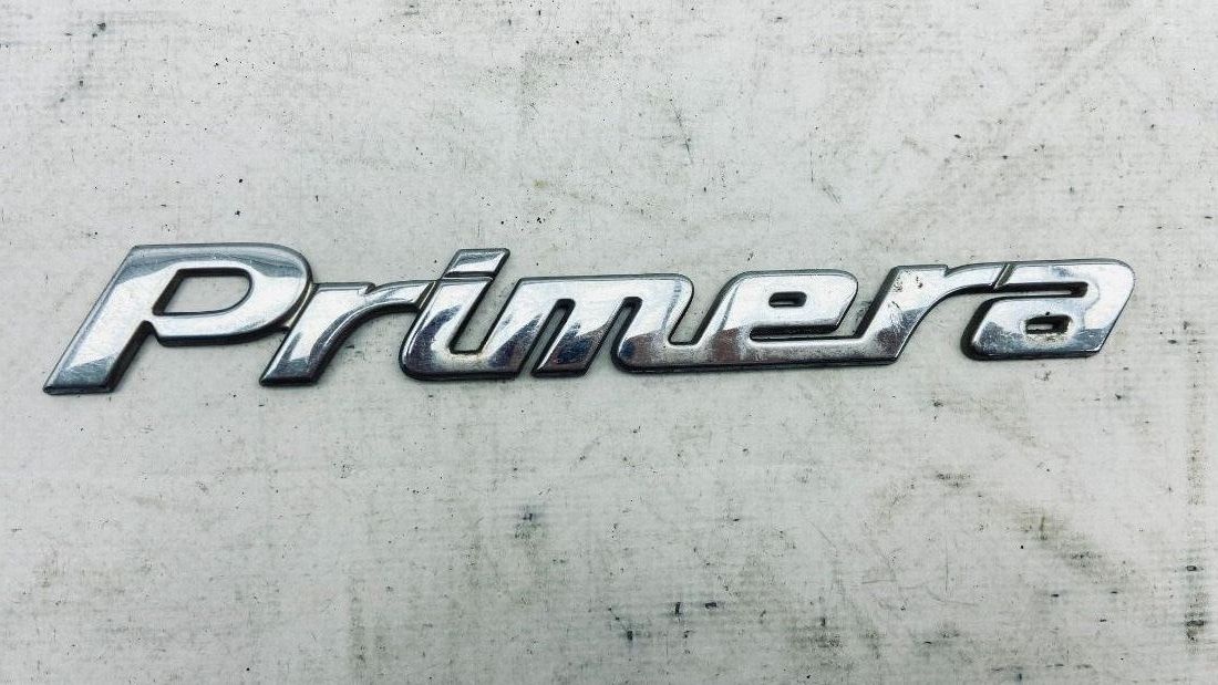 Эмблема к Nissan Primera 1999