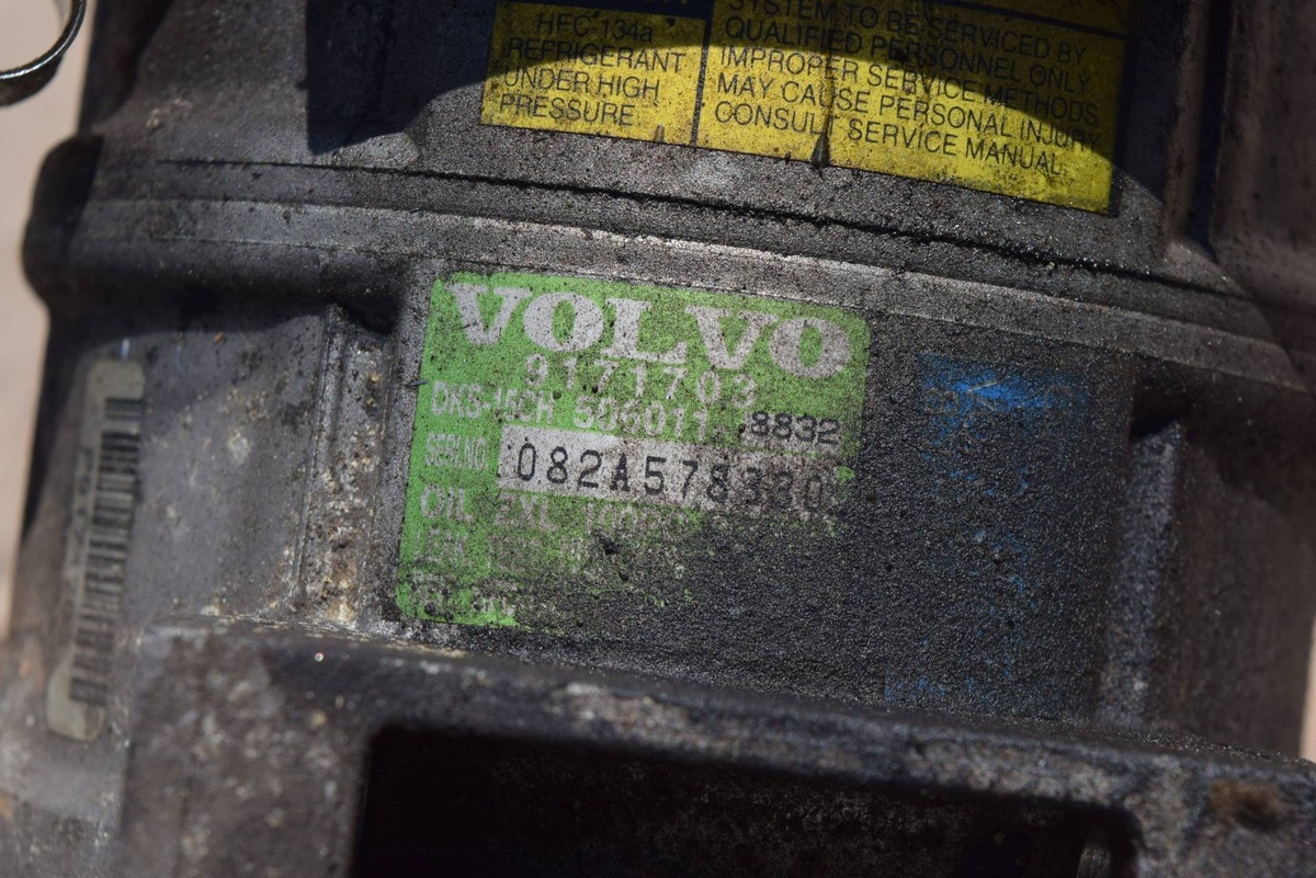 Компрессор кондиционера к Volvo S80 2001