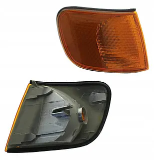 Поворотник правый к Audi 100 1992