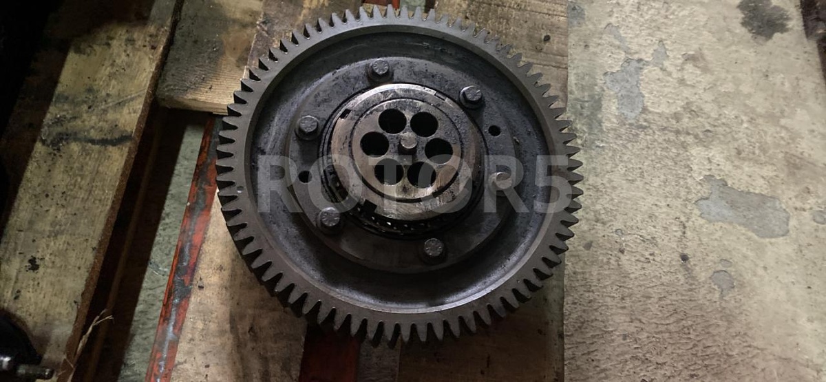 Шестерня грм к Volvo A6 2008