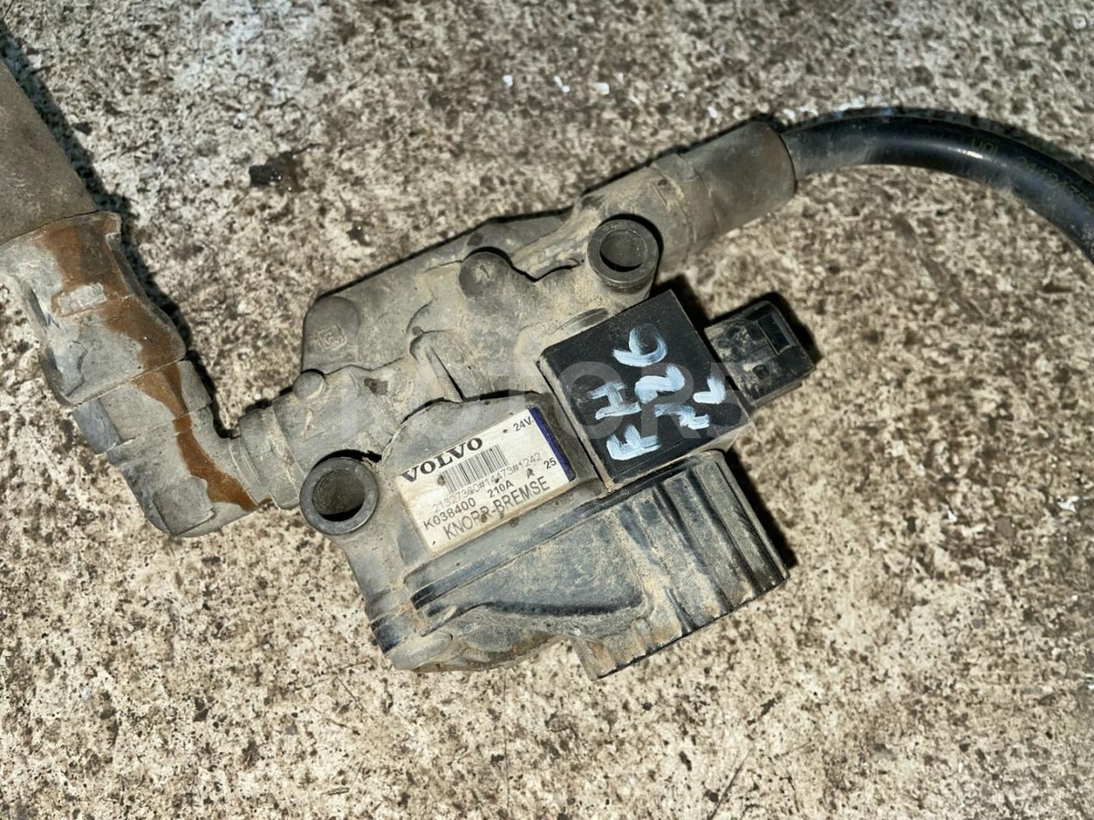 Кран ABS к Volvo A6 2015