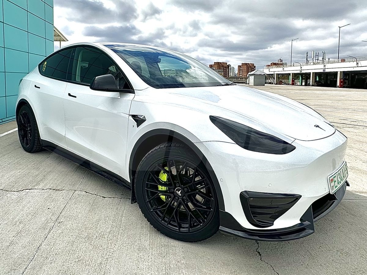Tesla Model Y I, 2021