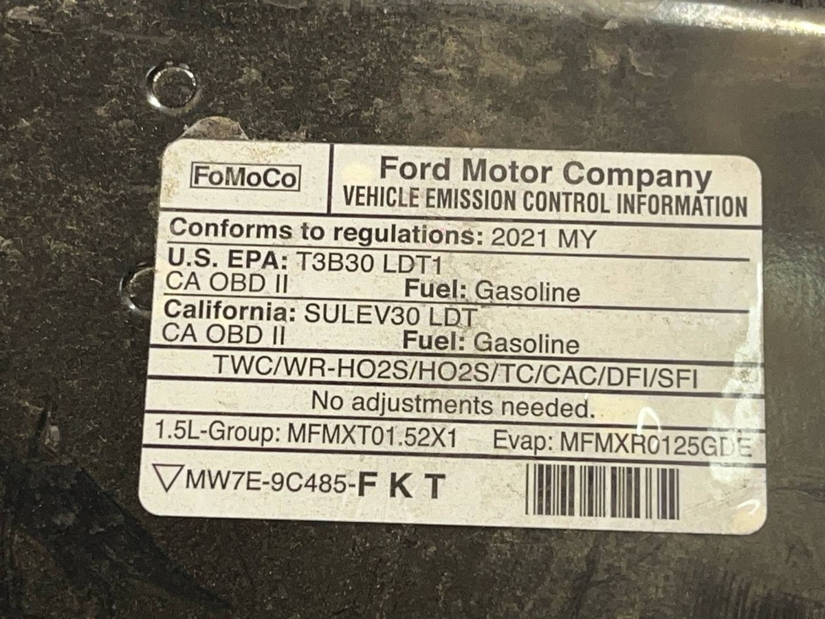 Капот к Ford Escape 2021