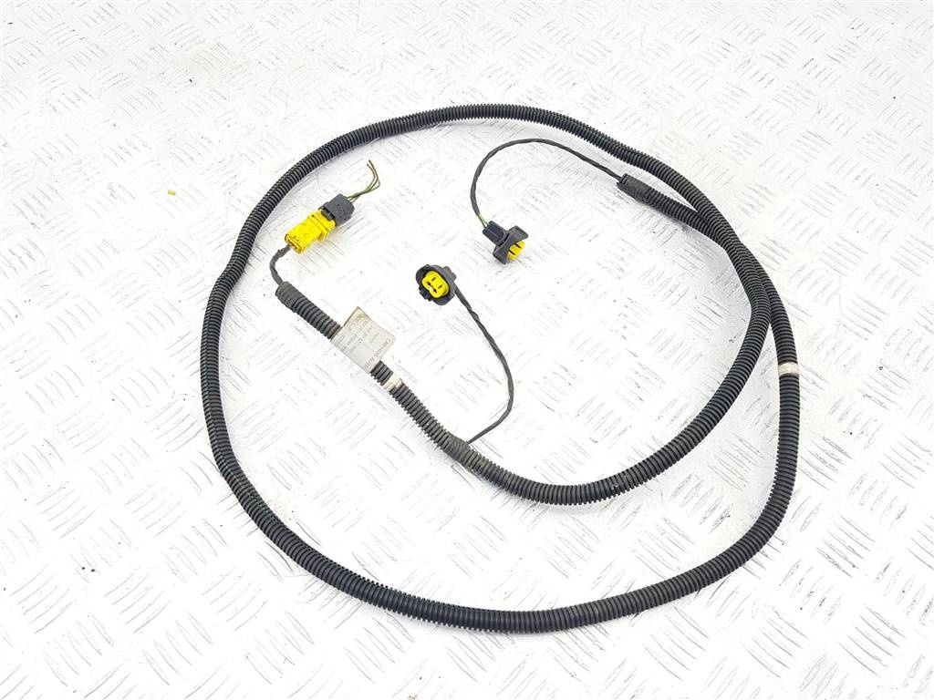 Проводка бампера переднего к Citroen C4 Picasso 2009