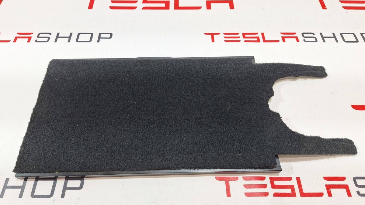 Дверь сдвижная к Tesla Model X 2018