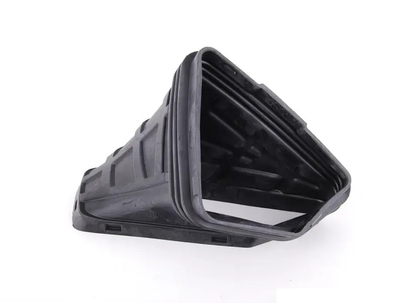 Воздуховод к Audi A4 2011