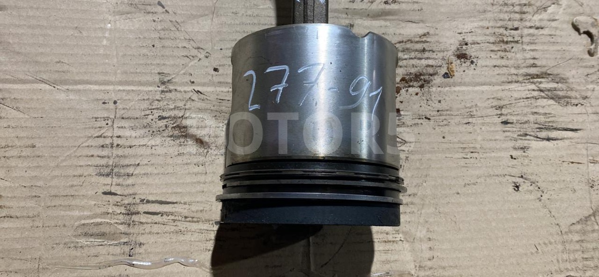 Поршень  124 2000