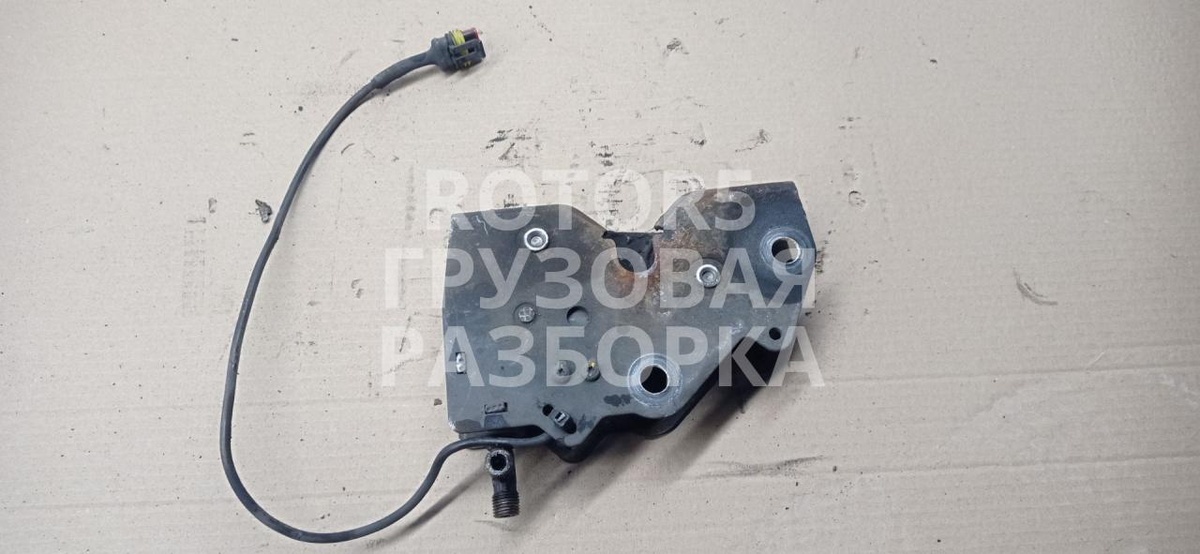 Замок кабины  XF 2009