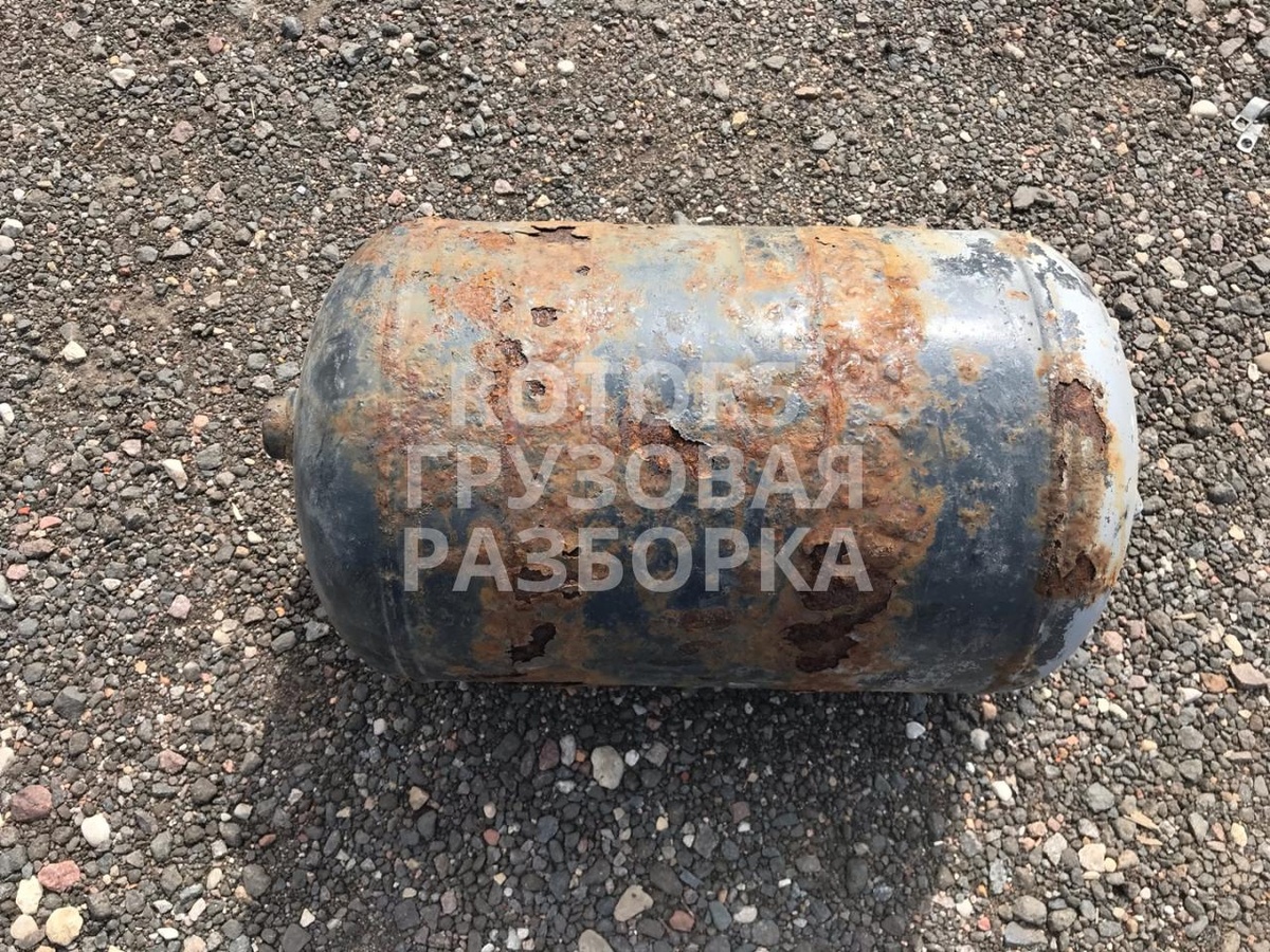 Ресивер пневмоподвески к Volvo A6 2007